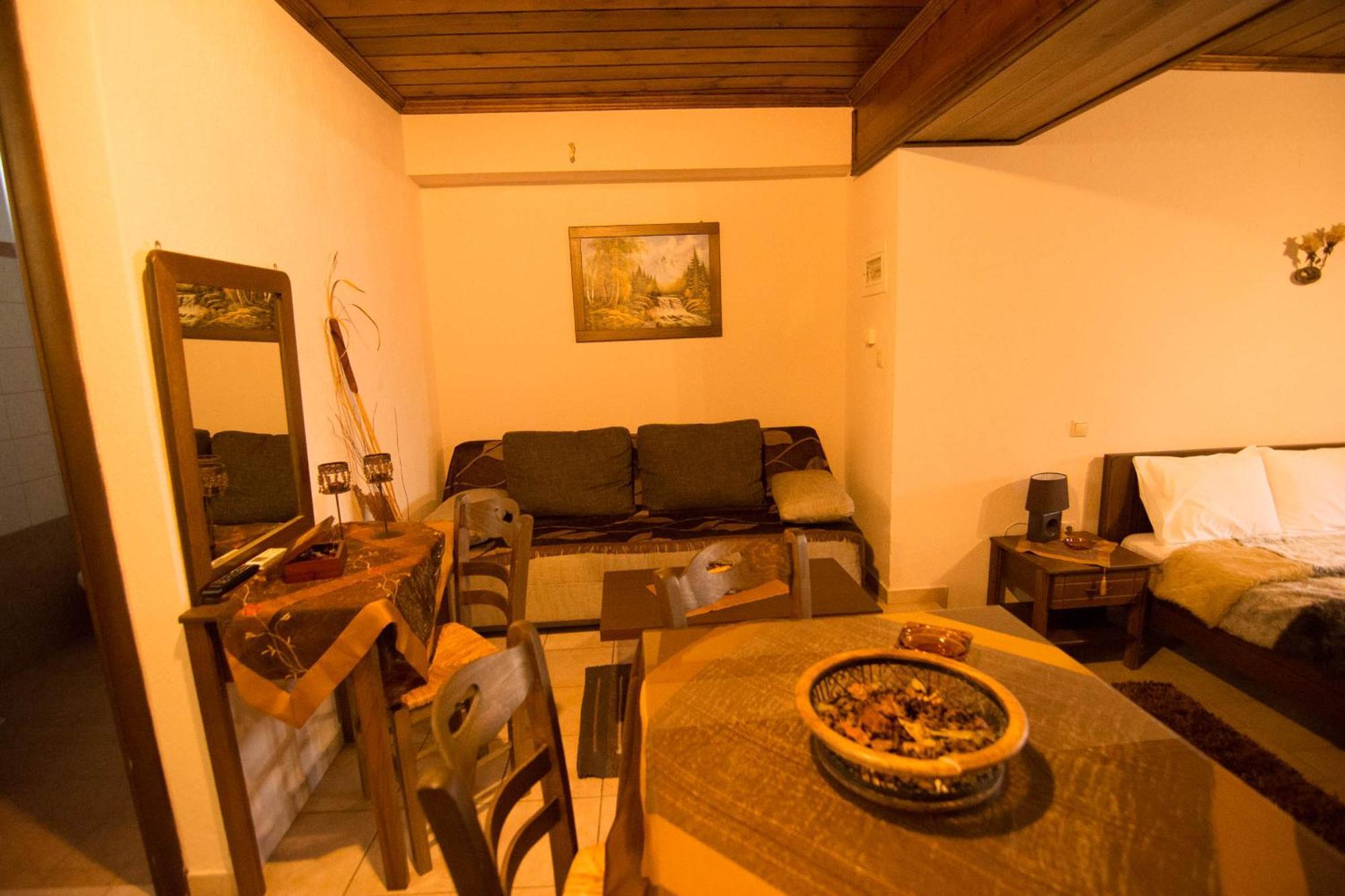 Spitiko Apartment Loutraki  Exterior photo
